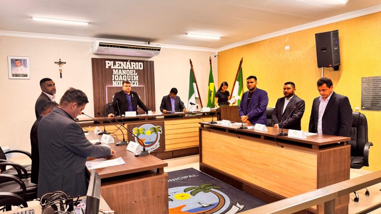 Leia mais sobre o artigo Câmara de Tibau aprova projetos e requerimentos durante a 4ª sessão ordinária